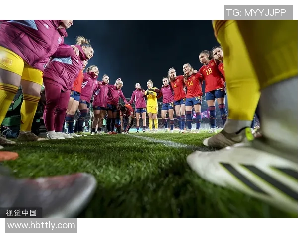 马拉加主场迎战邦佛拉甸拿期待精彩对决与胜利时刻 马拉加主场迎战邦佛拉甸拿期待精彩对决与胜利时刻