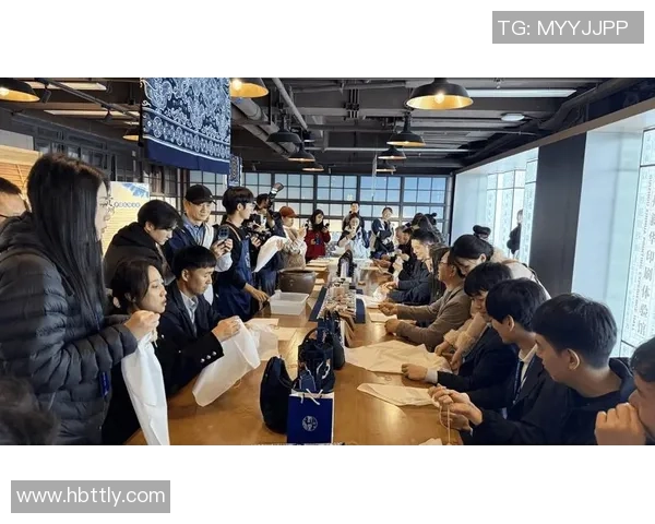 中日韩围棋精英在贵阳体会“四精”文明 三国棋手共赞爽爽贵阳